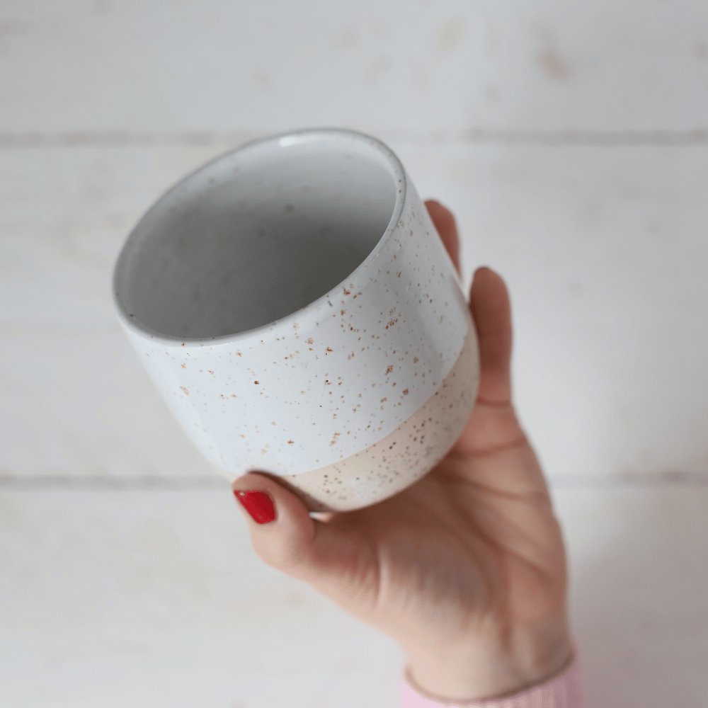 Halbglasierter Becher aus Steinzeug – Bild 6